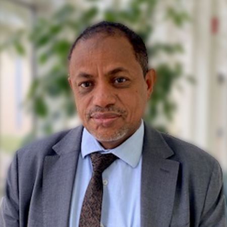 Dr. Abuzaid Elhassan Dr. Abuzaid Elhassan